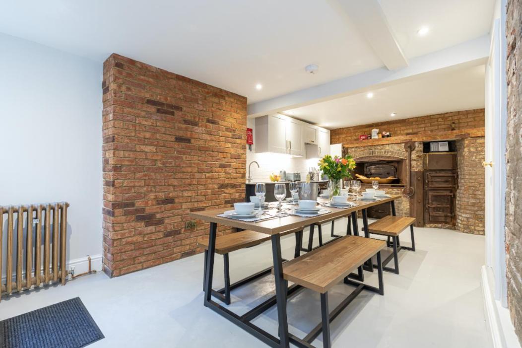 The Bakery A Renovated Gem In Central Brighton Apartment ภายนอก รูปภาพ